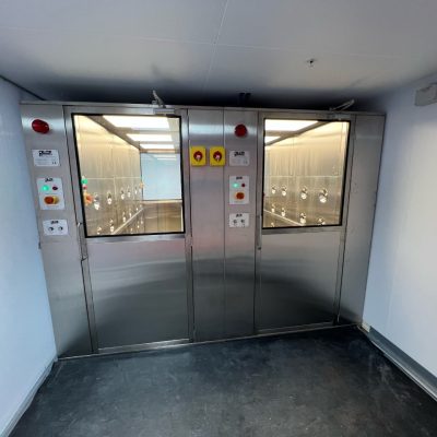 Multiple Person Airshowers - Stainless Steel