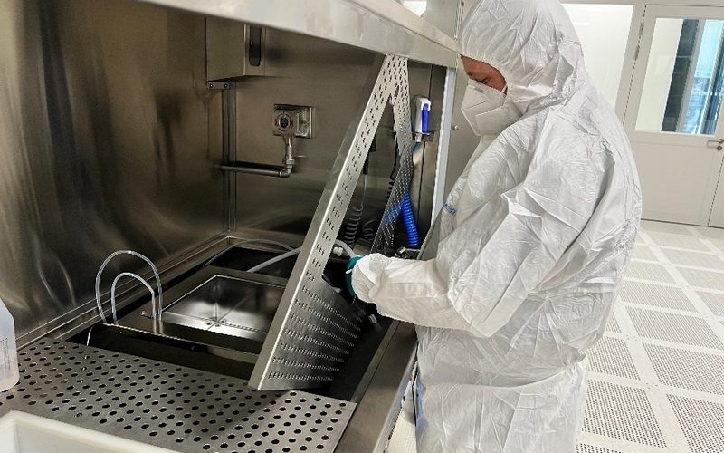 complexities of a cleanroom equipment